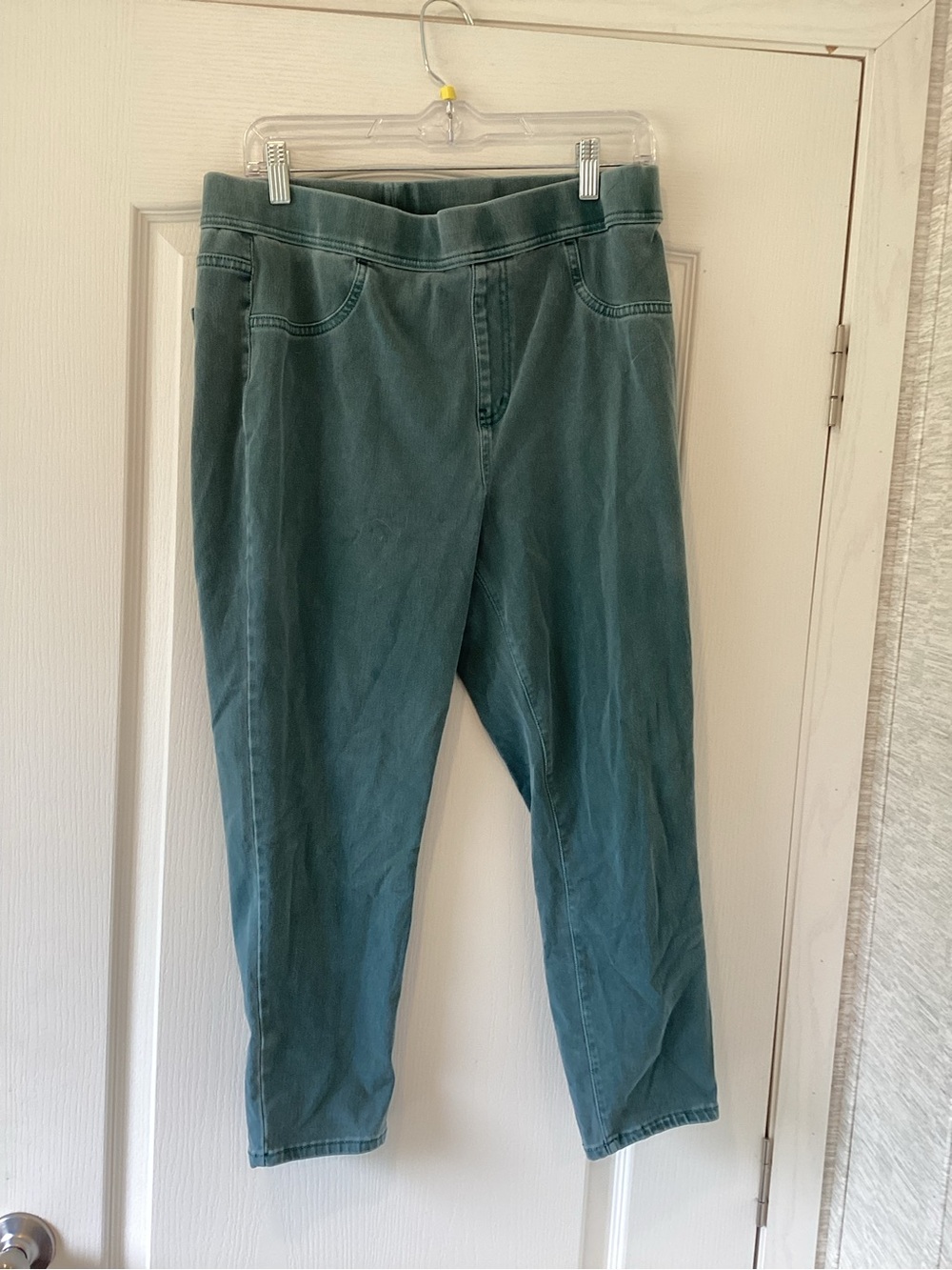 Time and Tru Teal Pull-On Jeans XL EUC